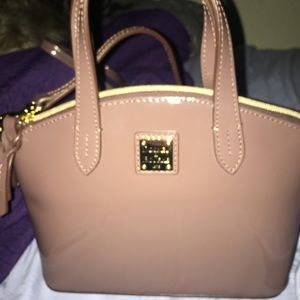 Meet your Posher, Aimee